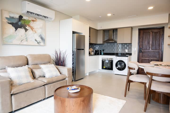 Premium 1-Bedroom Apartment | Las Mercedes